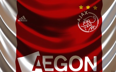 IM电竞快讯-B席和瓜帅拥抱